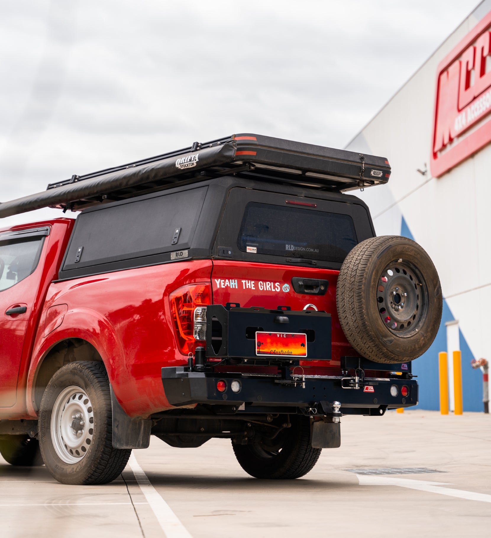 Navara NP300 2015-Present 022-02 Rear Wheel Carrier Double Jerry Can H ...