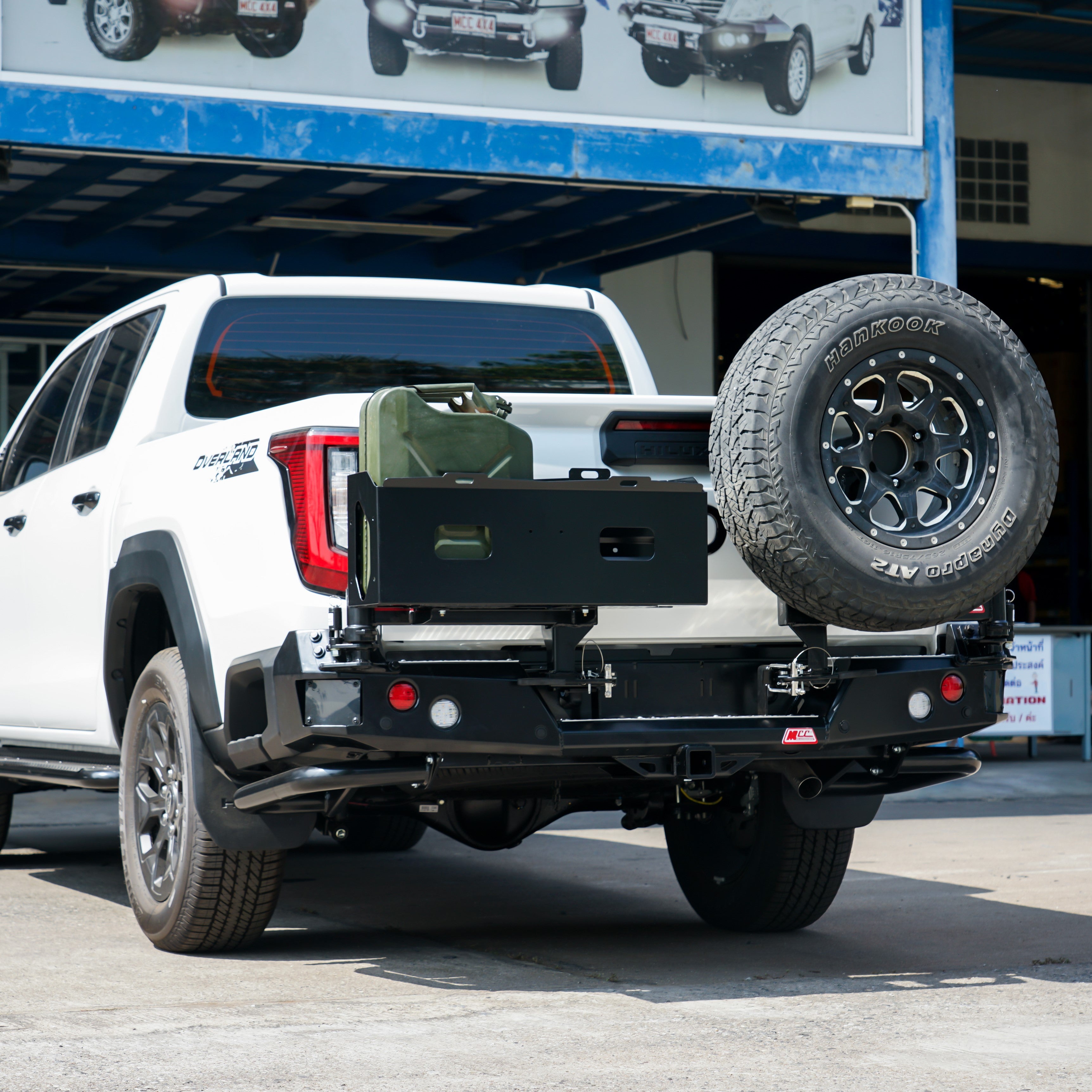 Hilux 2026-On (9th Gen) 022-02 Rear Wheel Carrier Double Jerry Can Holder Package