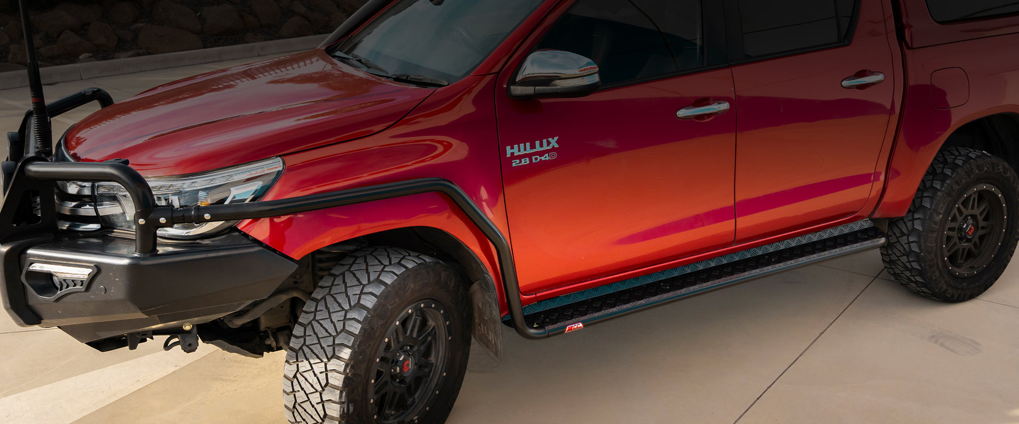 Maxim Side Rails MCC 4X4 Steps & Rails Package – MCC 4x4