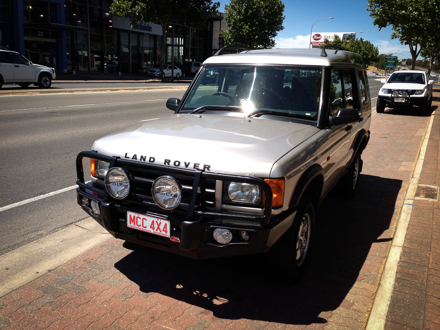 Land rover discovery 2 bull bar for sale discount