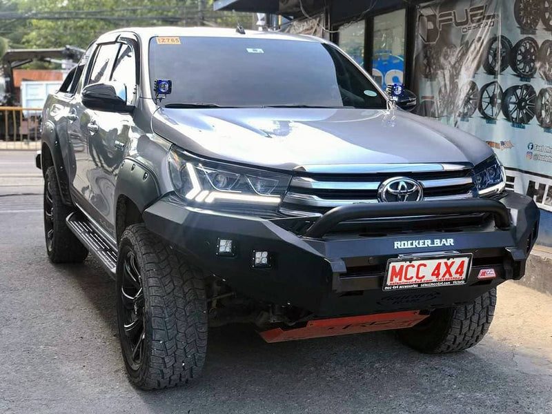 Hilux on sale bull bar