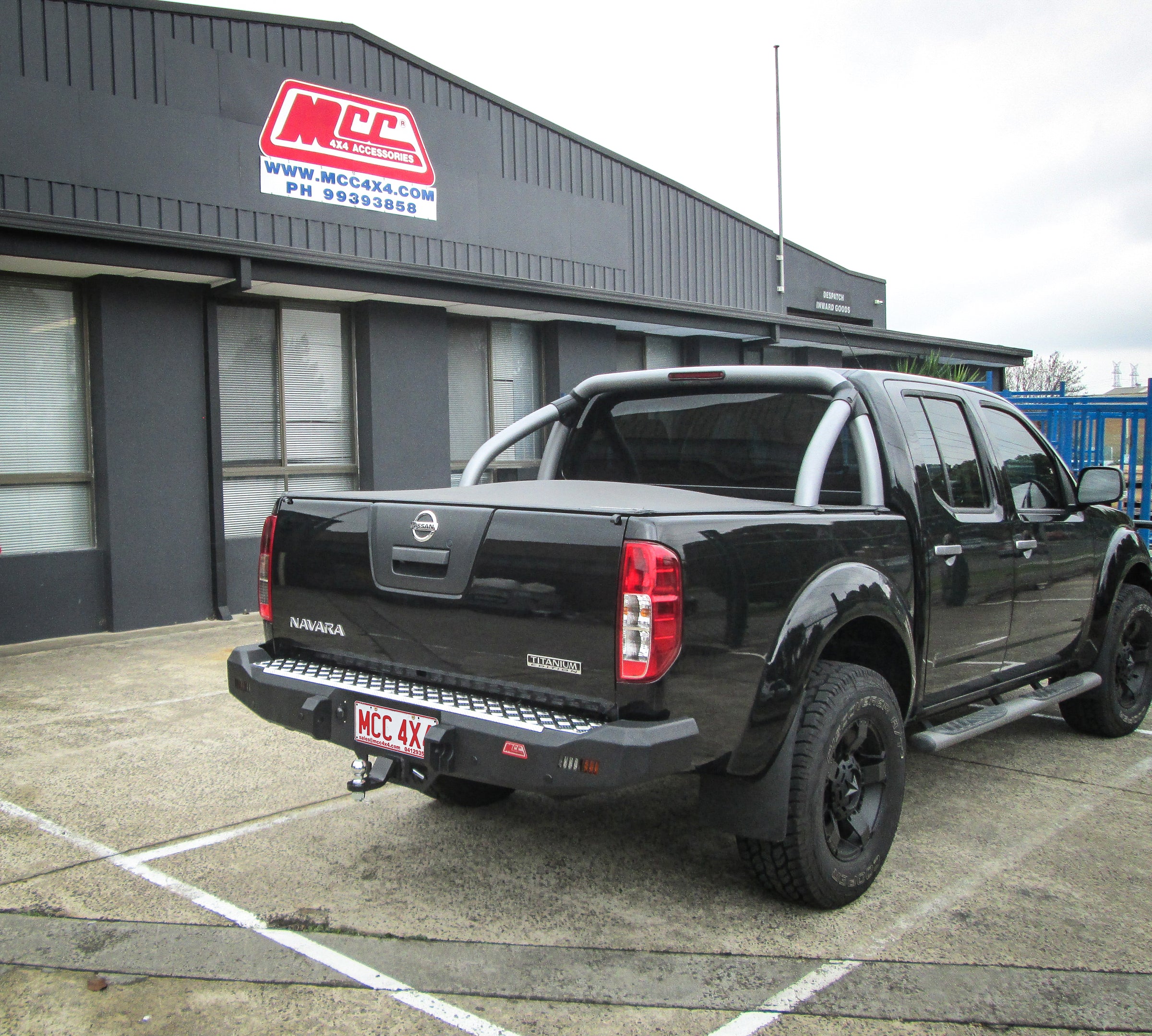 Navara D40 2005-2015 Rocker Rear Bar Package – MCC 4x4