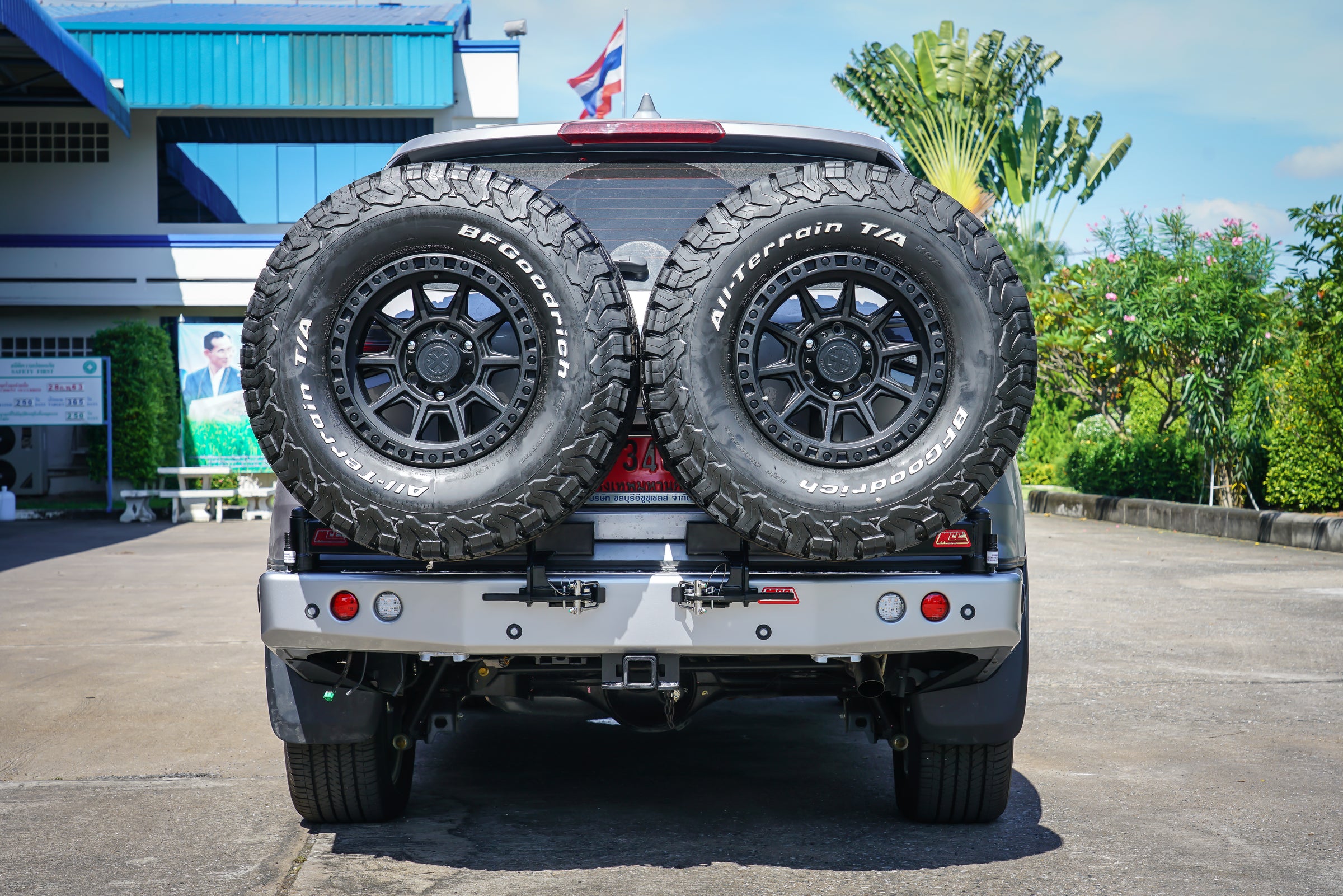 Double Rear MUX Gen 3 2020-On 022-02 Rear Wheel Carrier Dual Wheels Carrier Packag ...